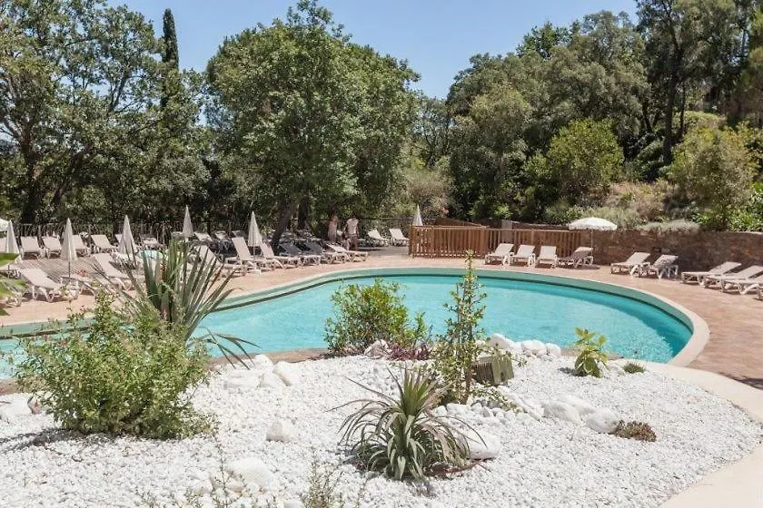 Les Restanques Maison Du Lac 4 Chambres Grimaud