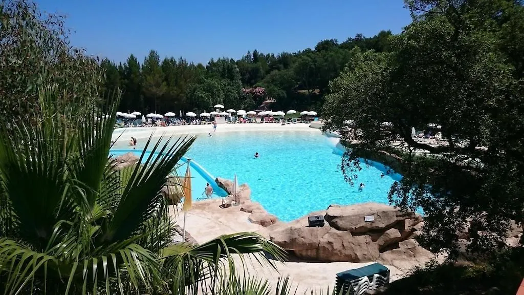 Les Restanques Maison Du Lac 4 Chambres Grimaud France
