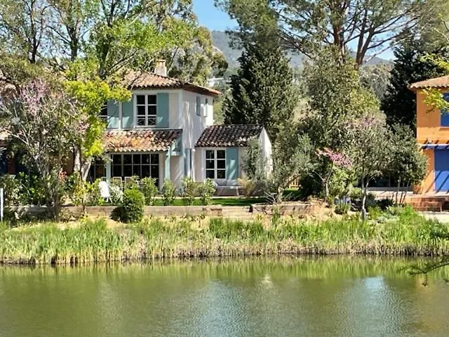 Les Restanques Maison Du Lac 4 Chambres Grimaud