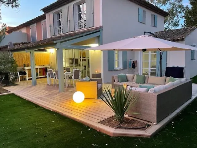 Les Restanques Maison Du Lac 4 Chambres Grimaud France